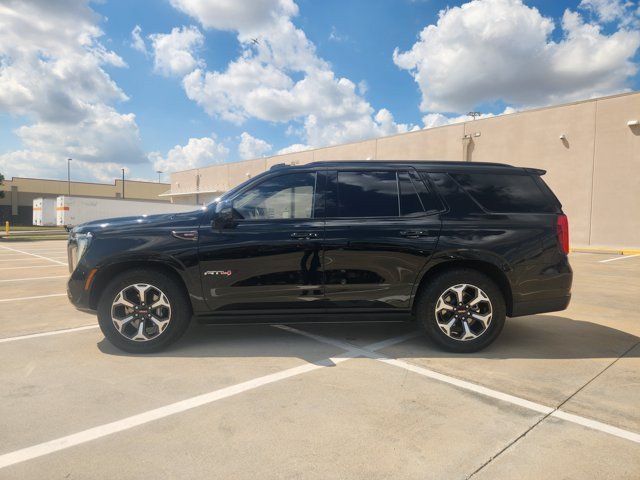 Used 2025 GMC Yukon AT4 Ultimate AWD/4WD image 4