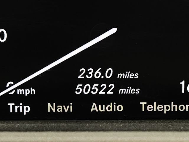 Used 2012 Mercedes-Benz S 400 image 23
