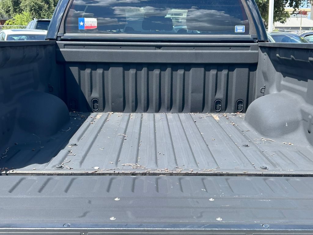 Used 2018 Toyota Tundra SR5 w/ SR5 Upgrade Package RWD image 12