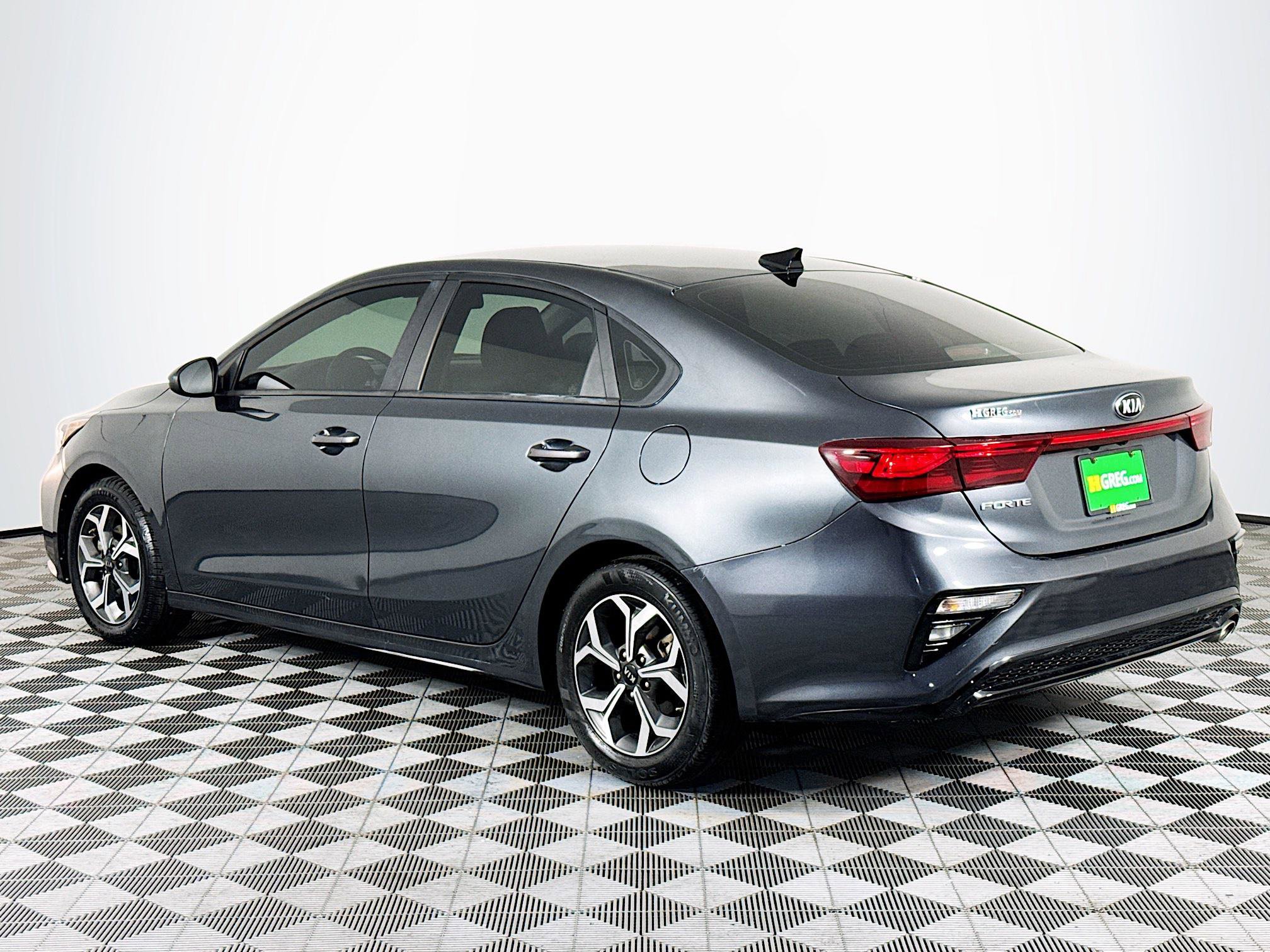 Used 2021 Kia Forte LXS image 6