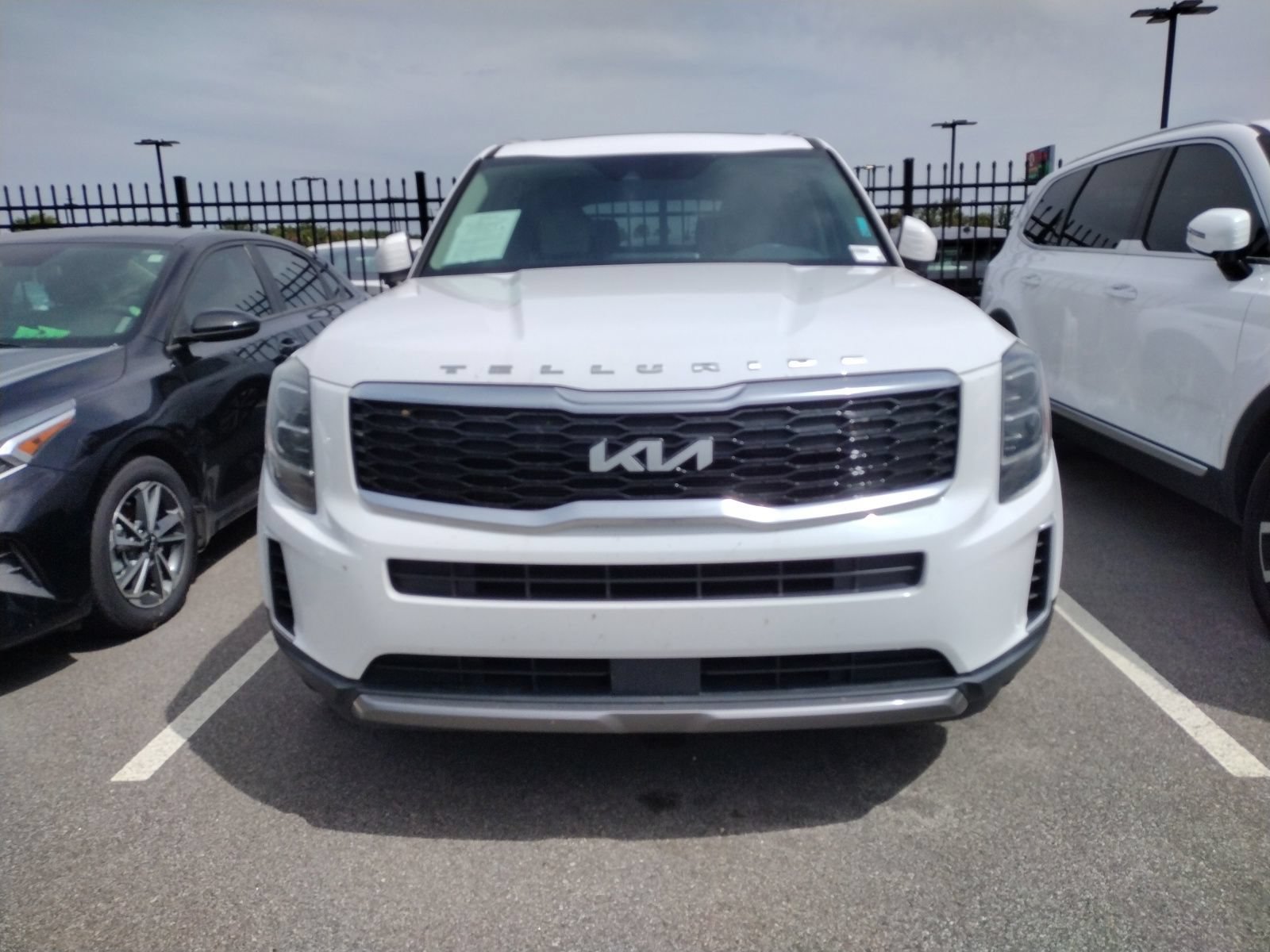 Used 2022 Kia Telluride EX w/ EX Premium Package FWD video 2