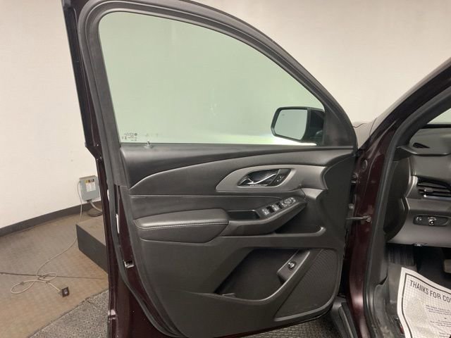Certified 2023 Chevrolet Traverse LT image 10