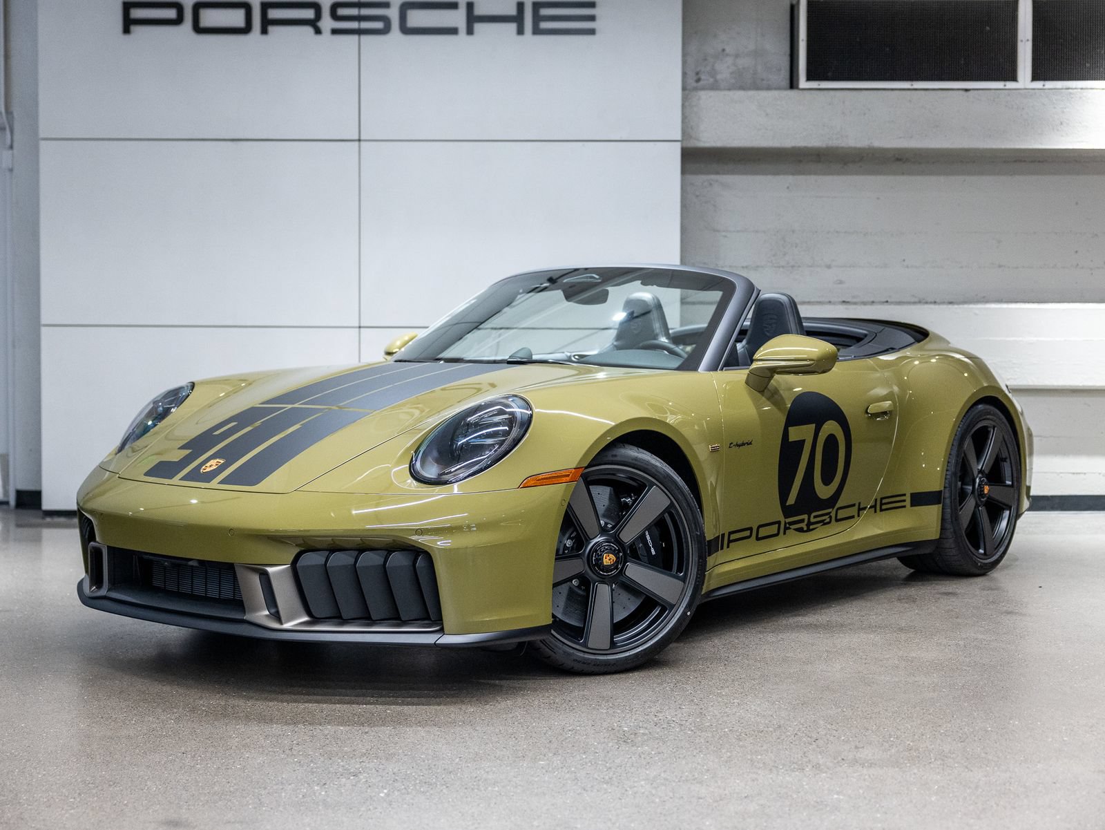 New 2026 Porsche 911 GTS