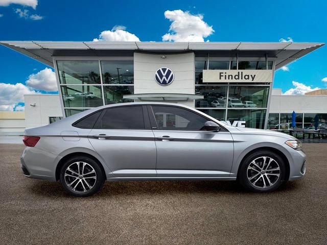 Certified 2024 Volkswagen Jetta Sport FWD image 8