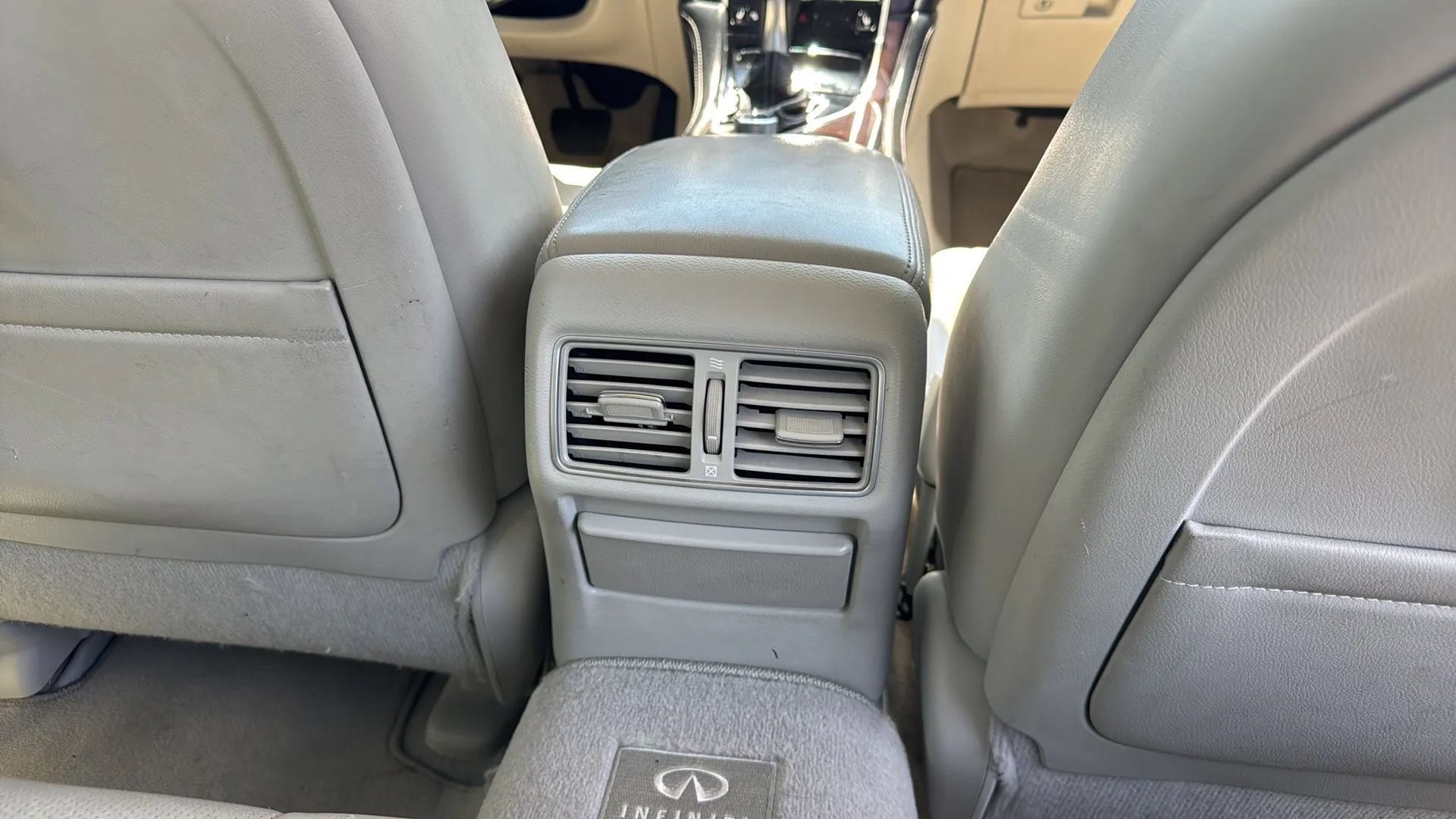 Used 2014 INFINITI Q50 Premium w/ Deluxe Touring Package RWD image 28