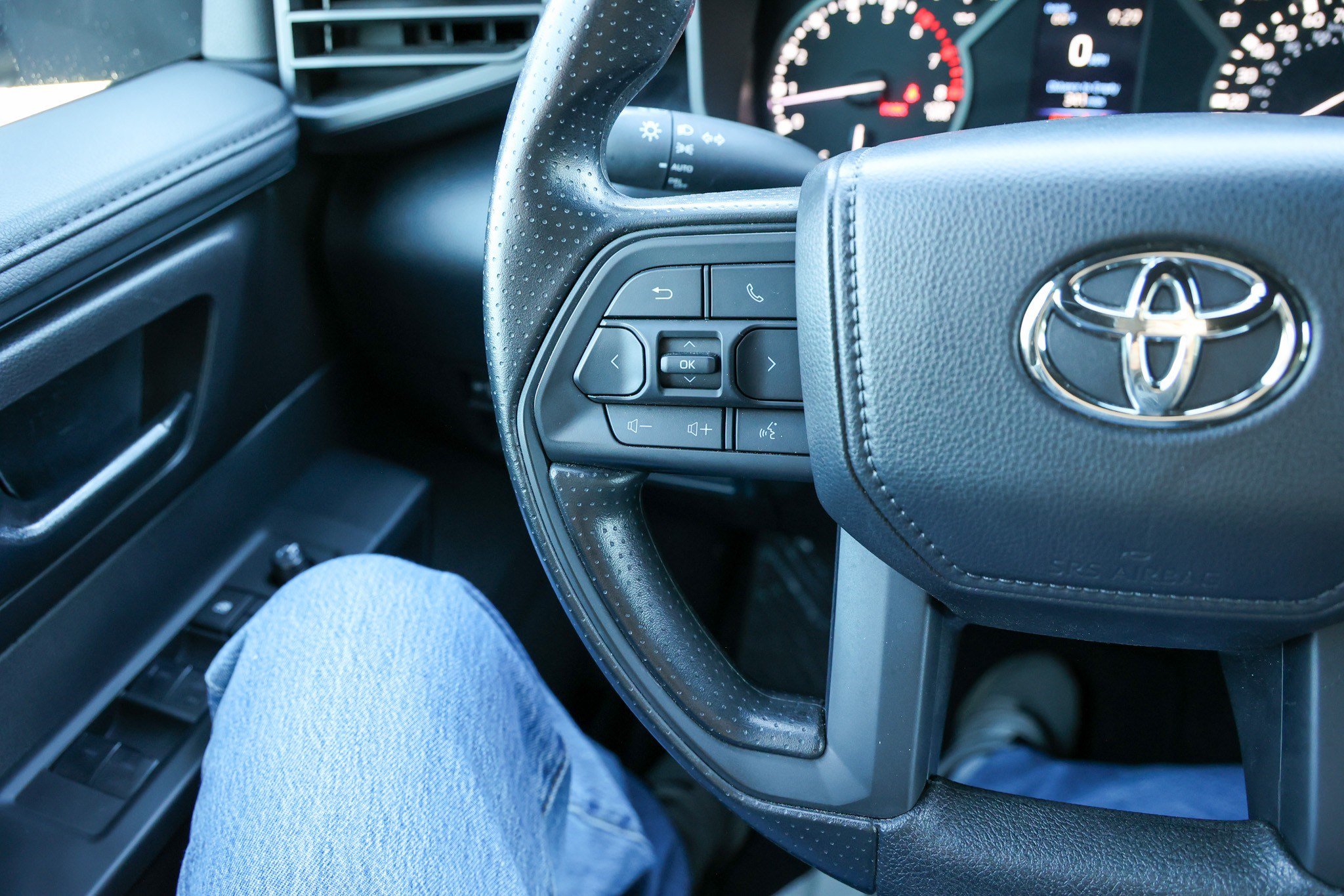 Certified 2026 Toyota Tundra SR RWD image 18