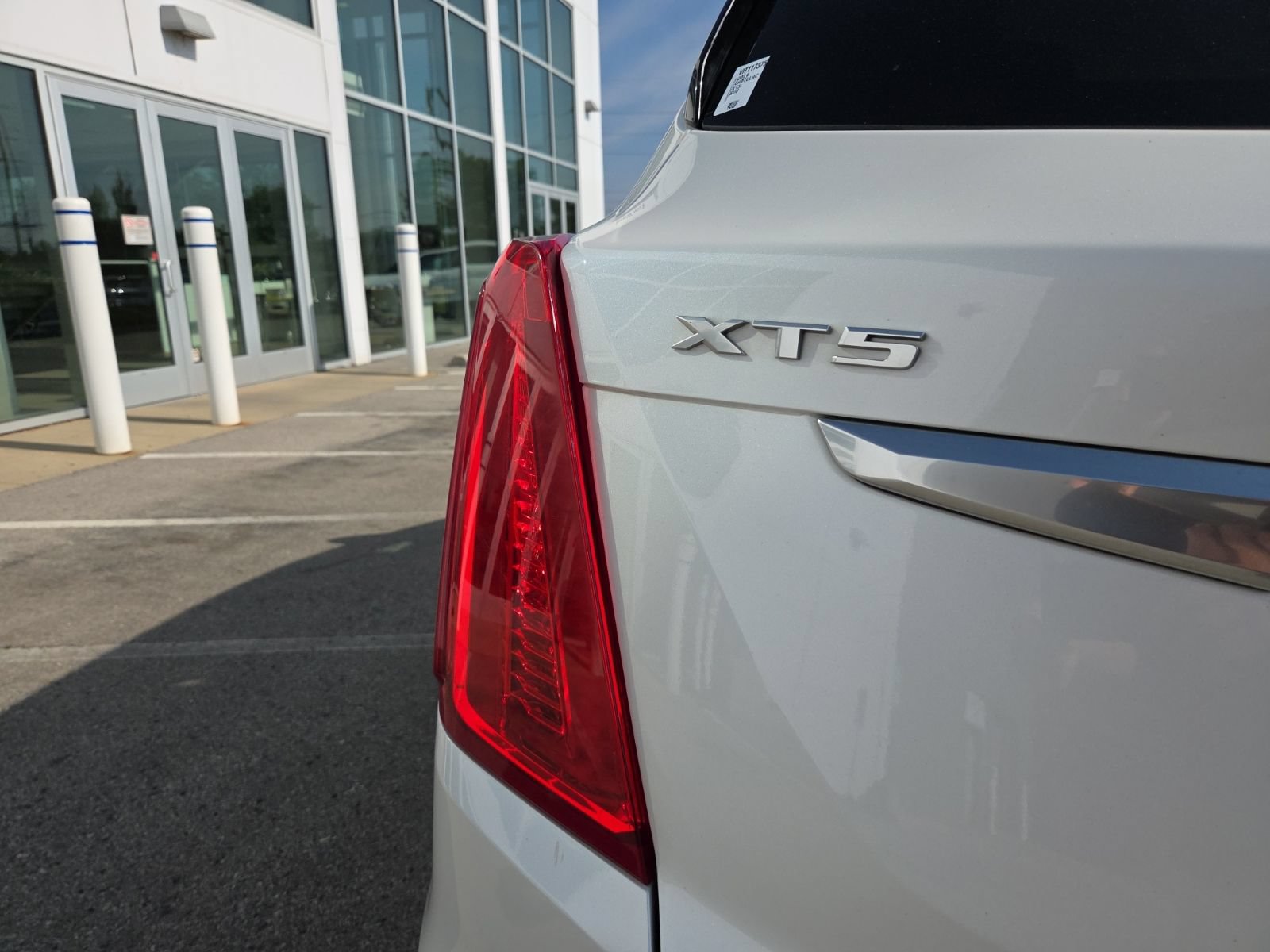 Used 2019 Cadillac XT5 Luxury FWD image 10