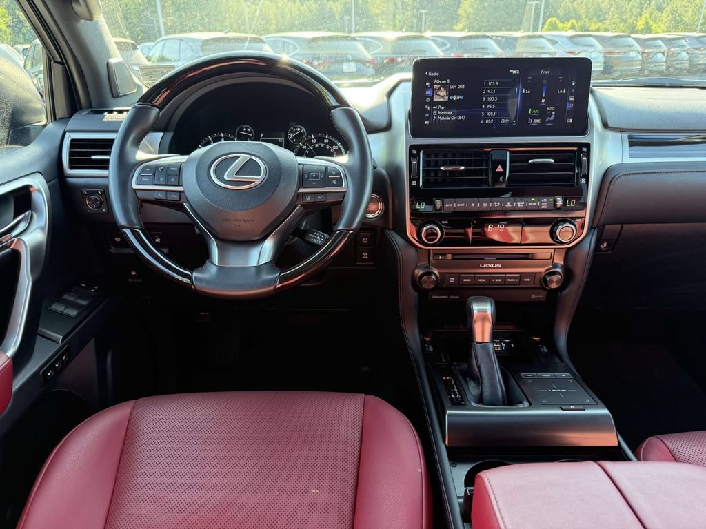 Used 2023 Lexus GX 460 Premium w/ Premium Package AWD/4WD image 8