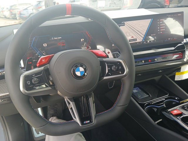 New 2027 BMW M5 Touring AWD/4WD image 21