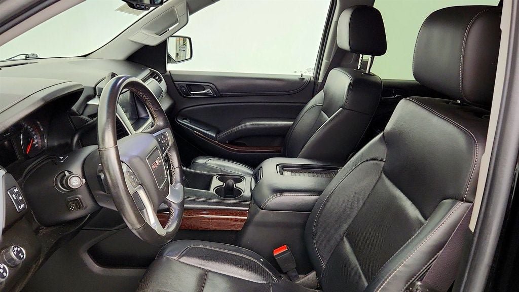 Used 2016 GMC Yukon SLT w/ Open Road Package AWD/4WD image 21