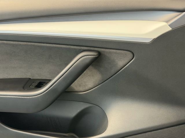 Used 2023 Tesla Model 3 Standard Range RWD image 21