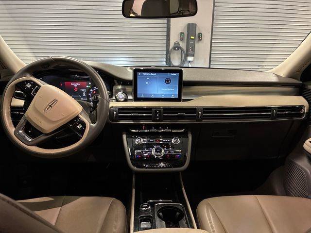 Used 2022 Lincoln Corsair FWD image 12