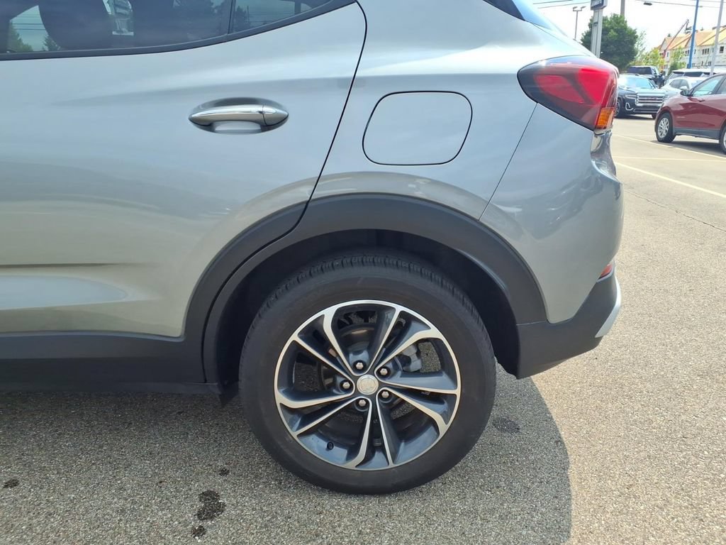 Used 2023 Buick Encore GX Select w/ Safety Package II AWD/4WD image 23
