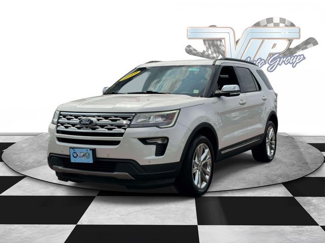 Used 2019 Ford Explorer XLT w/ Equipment Group 202A AWD/4WD image 4
