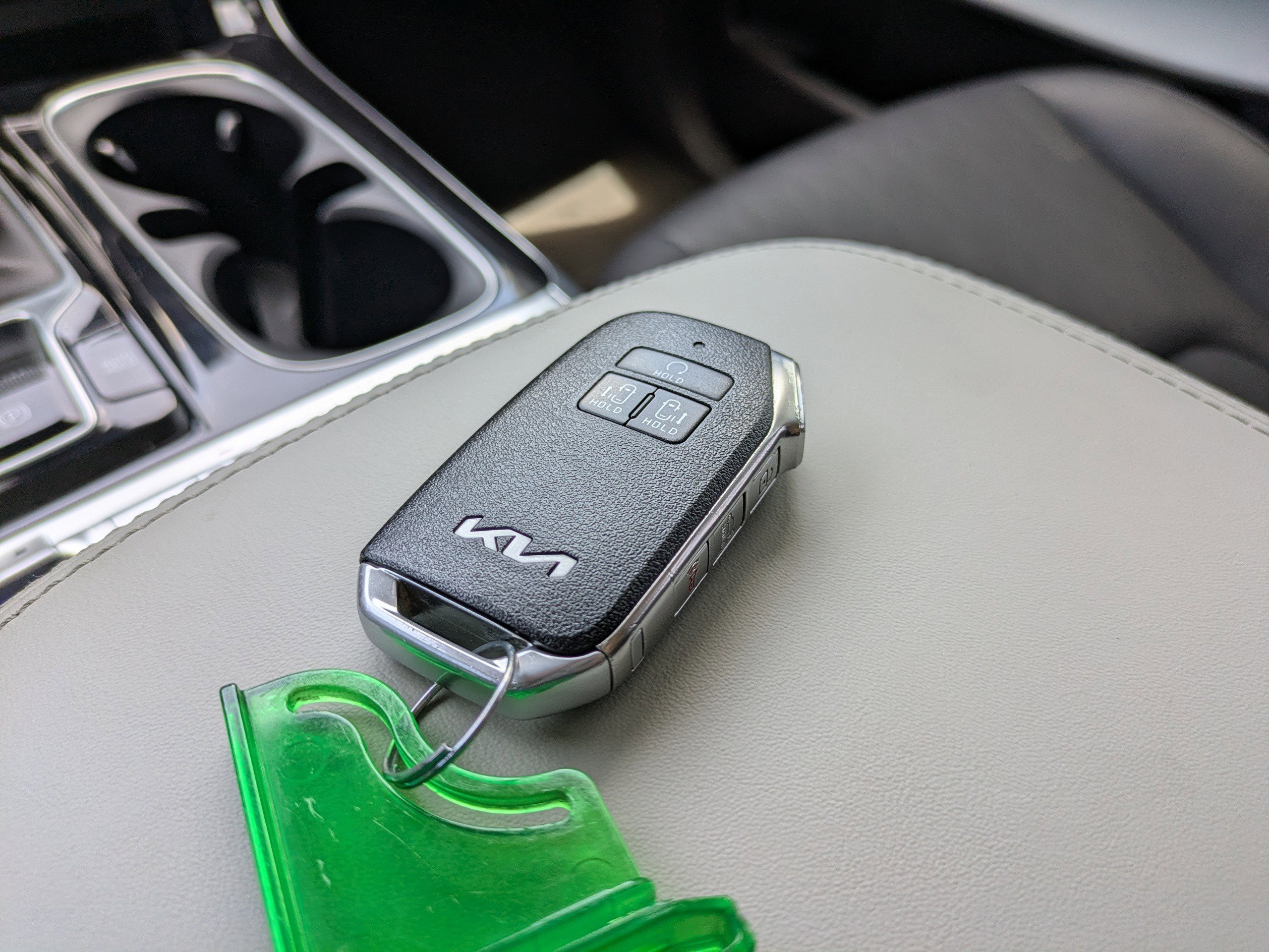Used 2022 Kia Carnival SX FWD image 32