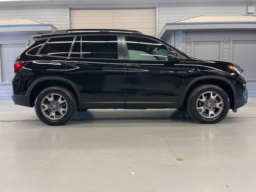Used 2022 Honda Passport TrailSport image 8