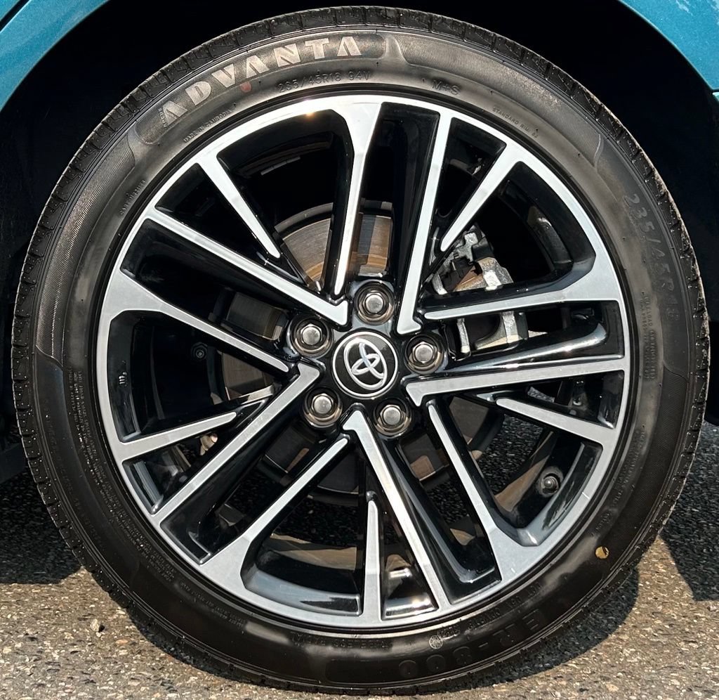 Certified 2025 Toyota Camry XLE FWD image 27