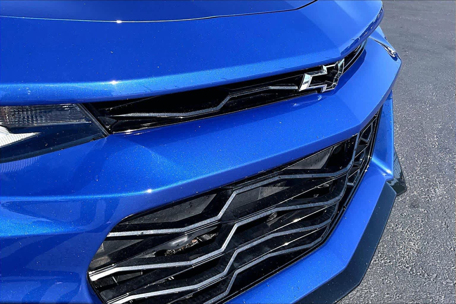 Used 2021 Chevrolet Camaro ZL1 RWD image 29