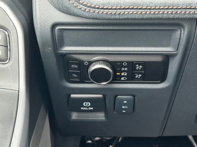 New 2025 Ford F150 Lightning Lariat image 24