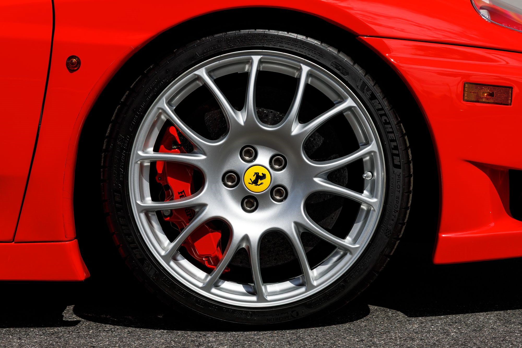 Used 2004 Ferrari 360 Challenge Stradale RWD image 38