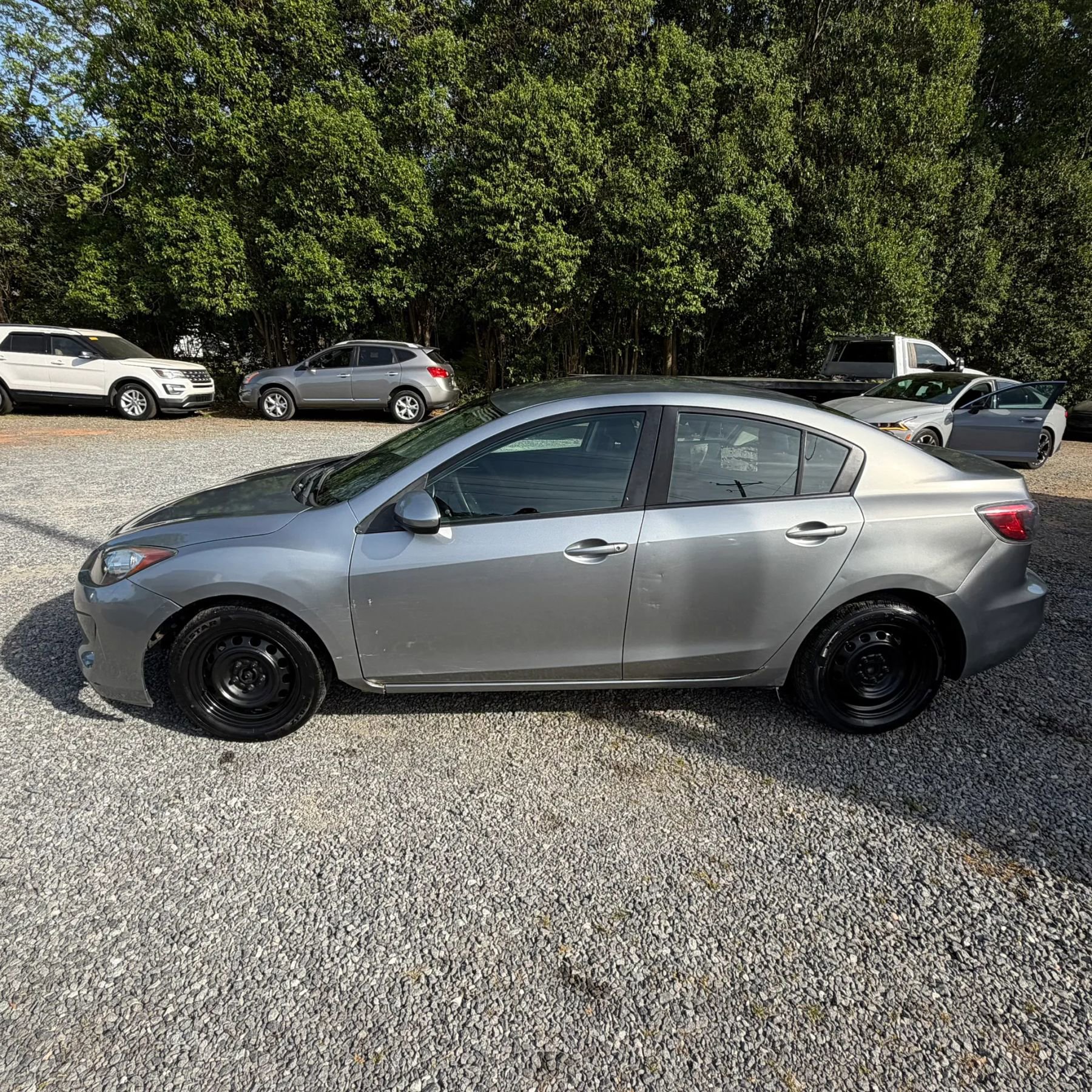 Used 2013 MAZDA MAZDA3 i Sport FWD image 4
