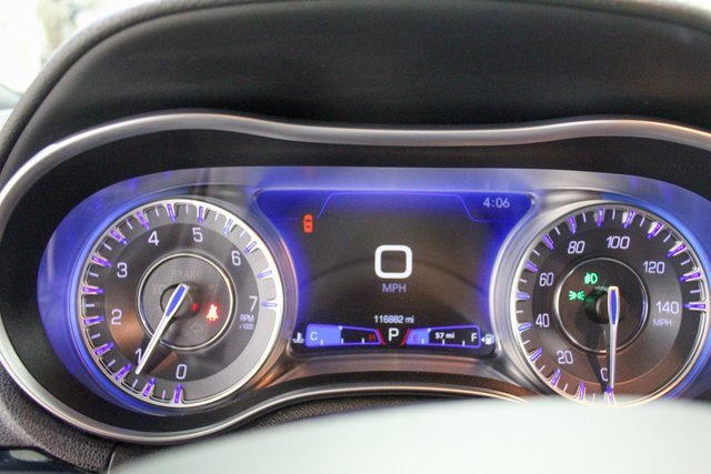 Used 2021 Chrysler 300 S image 10