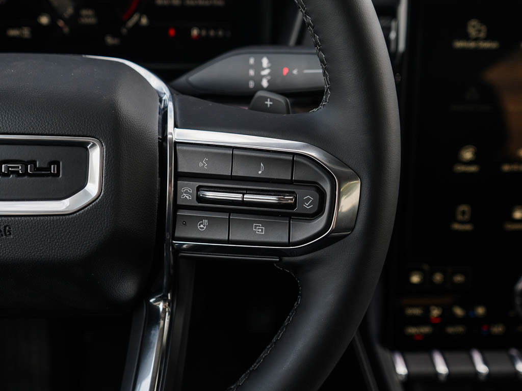 New 2026 GMC Terrain Denali w/ LPO, Floor Liner Package image 22