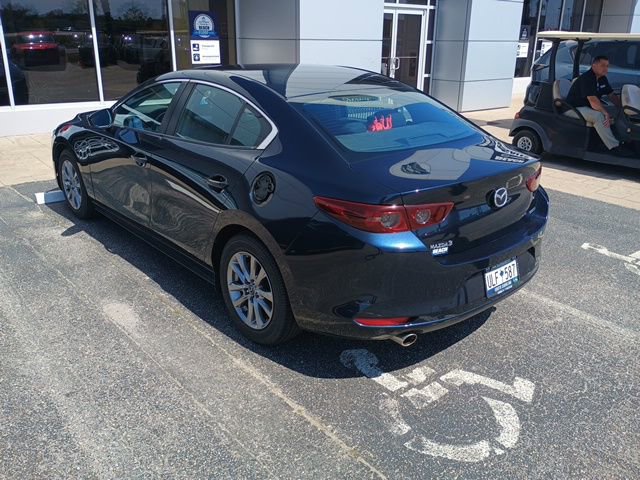 Used 2021 MAZDA MAZDA3 s image 5