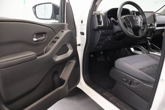 New 2026 Nissan Frontier SV w/ SV Convenience Package AWD/4WD image 7