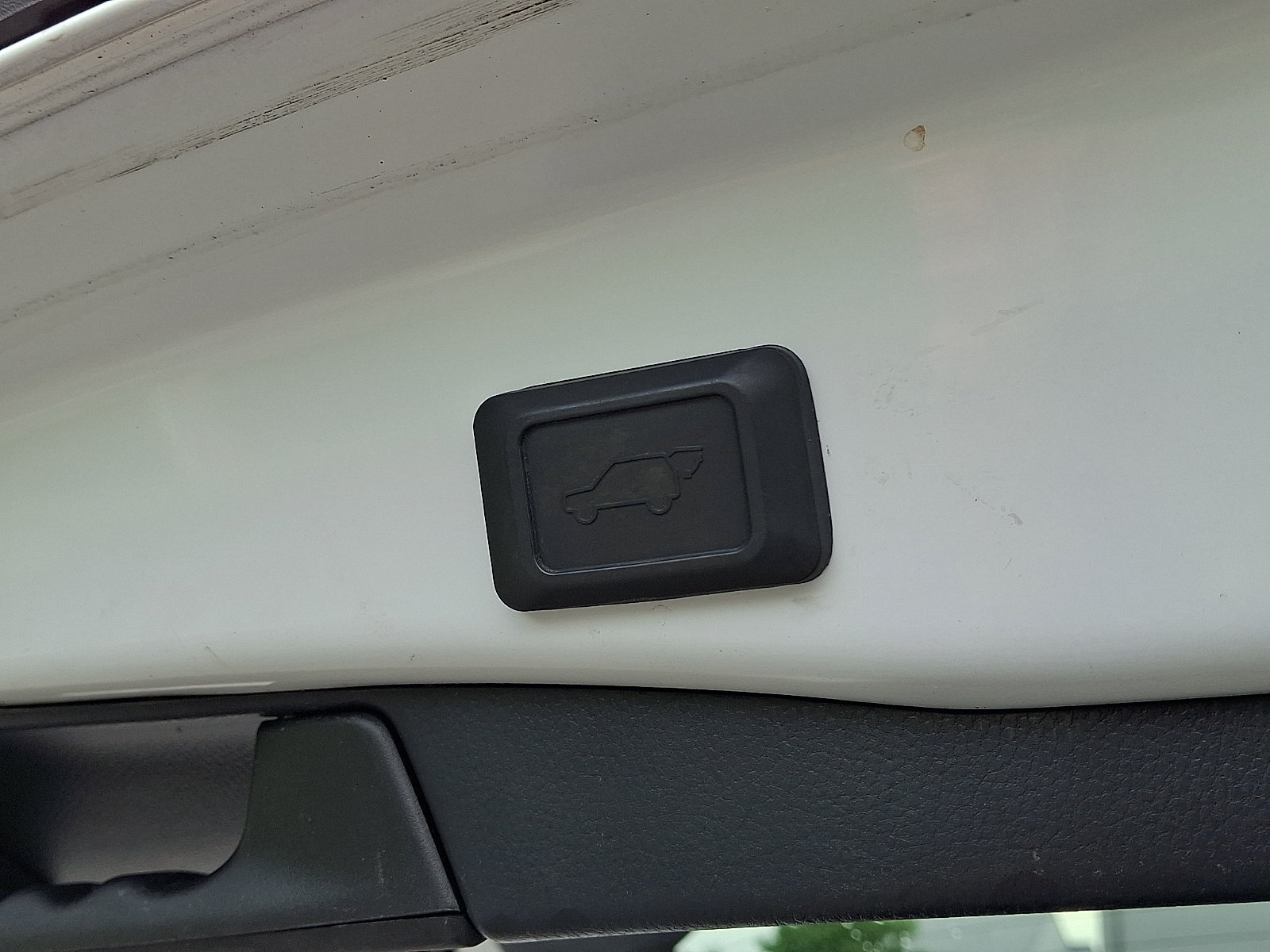 Used 2019 Toyota RAV4 Limited w/ Carpet Mat Package AWD/4WD image 30