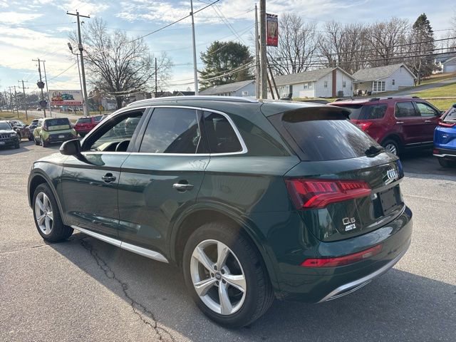 Used 2020 Audi Q5 2.0T Premium w/ Convenience Package image 4