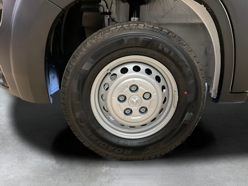 New 2026 RAM ProMaster 2500 w/ Convenience Group image 16