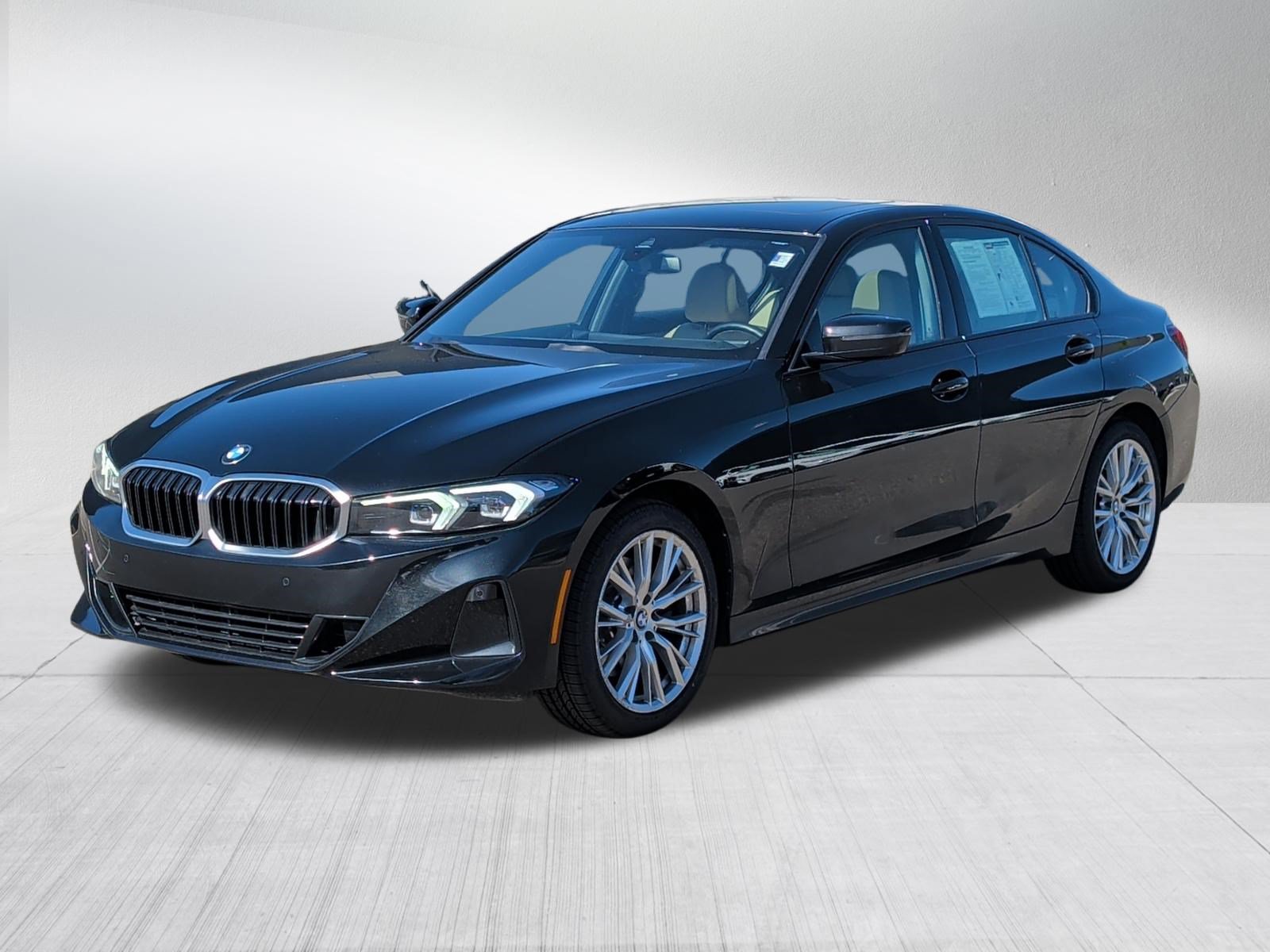 Used 2023 BMW 330i xDrive Sedan w/ Driving Assistance Package AWD/4WD image 3