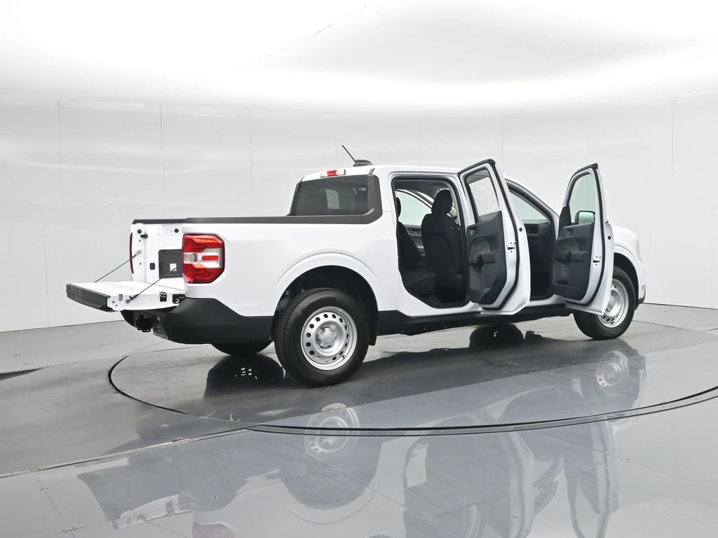 New 2025 Ford Maverick XL w/ Equipment Group 102A image 5