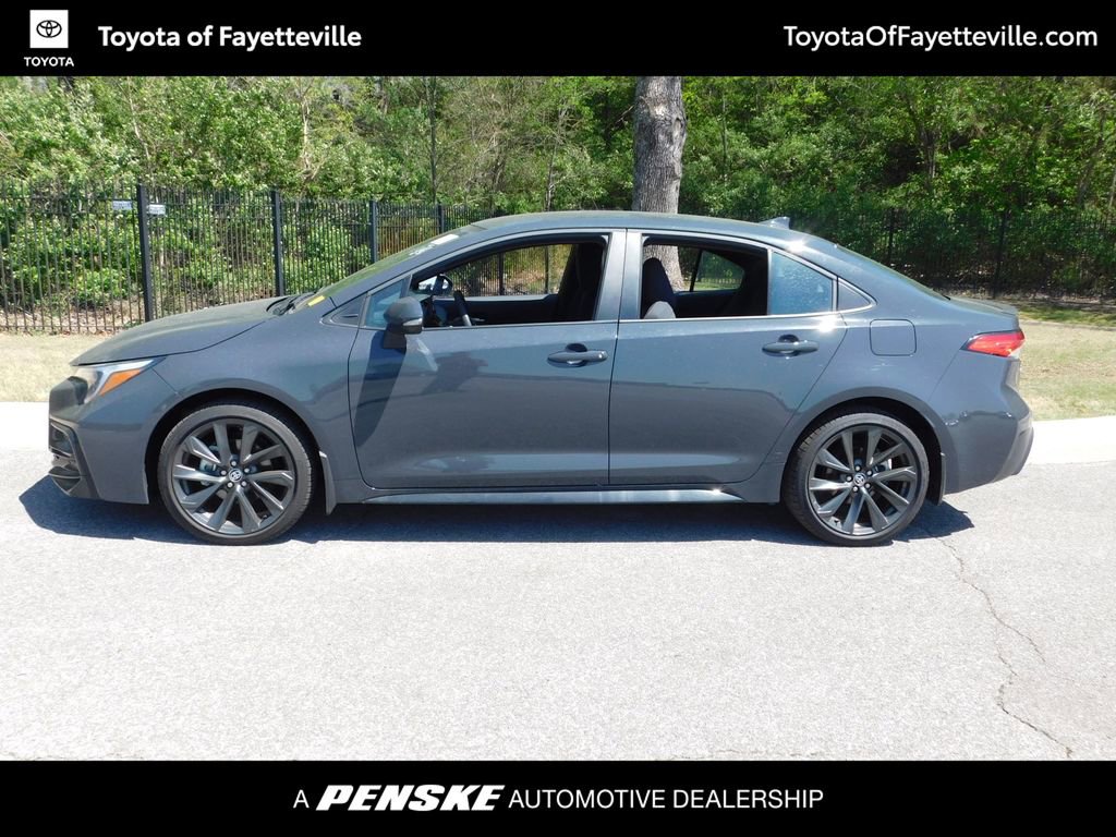 Certified 2025 Toyota Corolla SE image 2