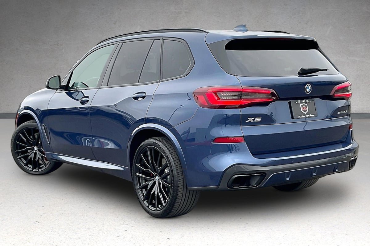 Used 2022 BMW X5 sDrive40i w/ M Sport Package RWD image 29