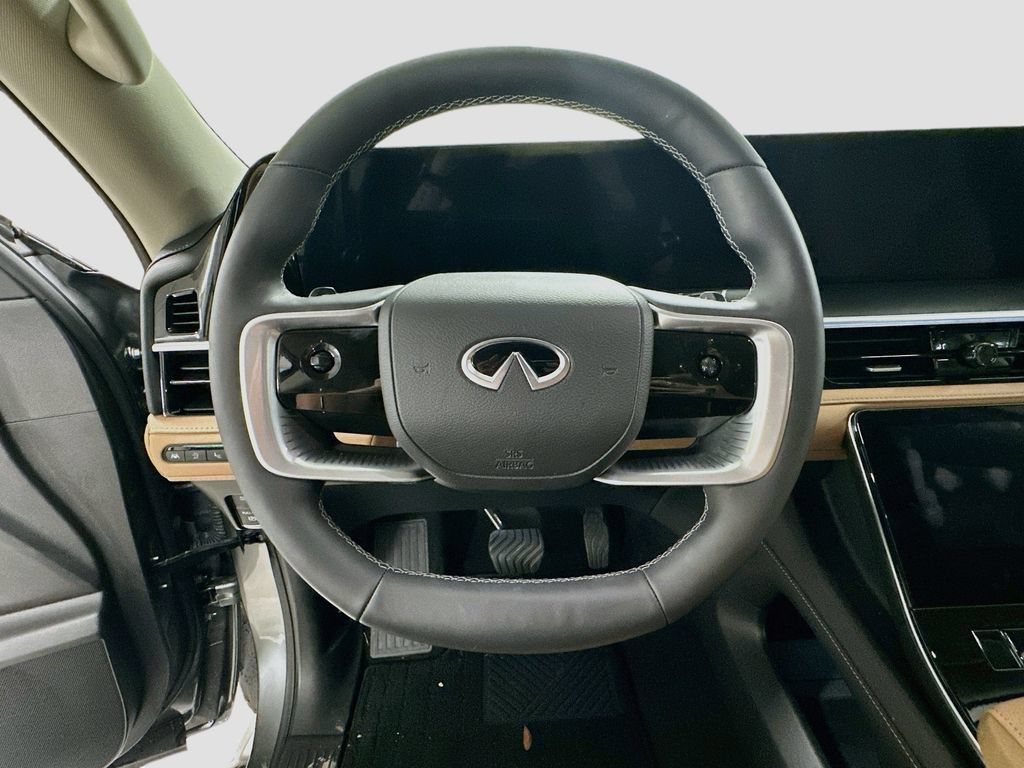 Certified 2026 INFINITI QX80 Luxe w/ Cargo Package AWD/4WD image 12