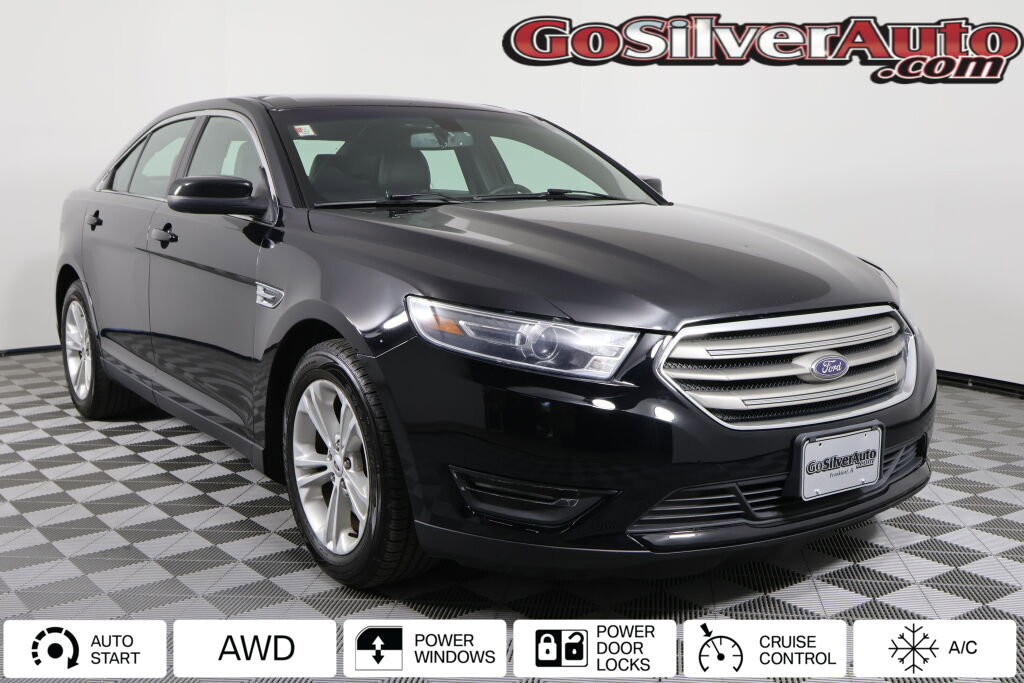 Used 2017 Ford Taurus SEL image 1