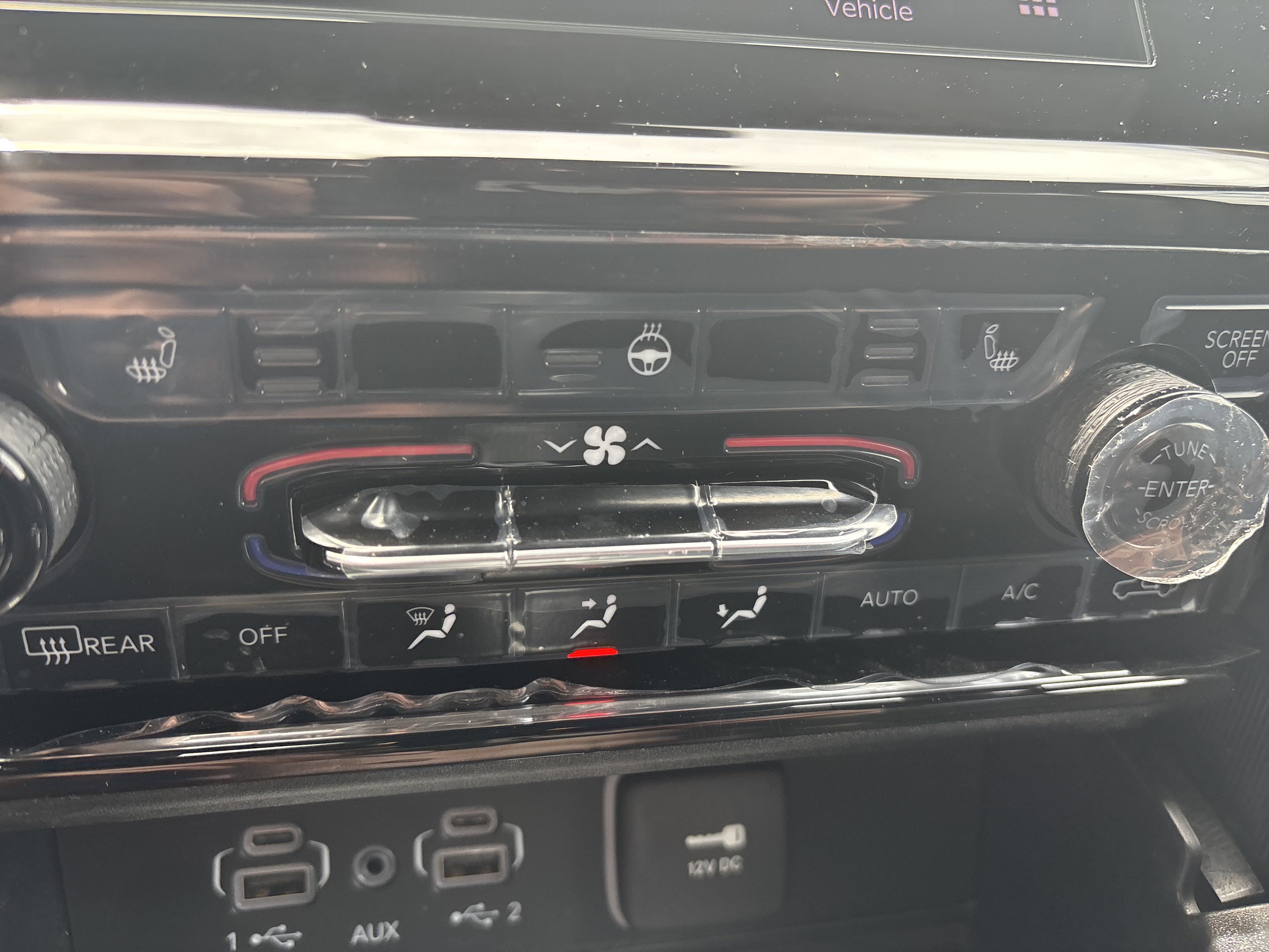 New 2025 Jeep Grand Cherokee L Altitude image 28