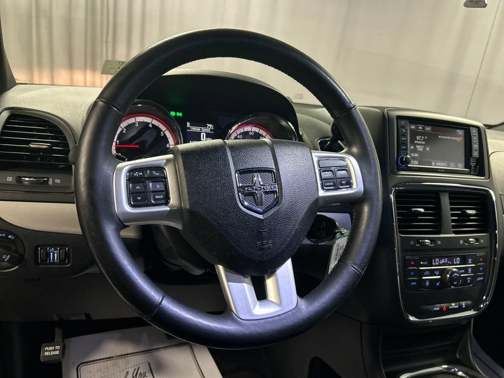 Used 2018 Dodge Grand Caravan GT FWD image 15