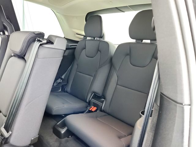 New 2026 Volvo XC90 B6 Plus w/ Protection Package Premier image 24