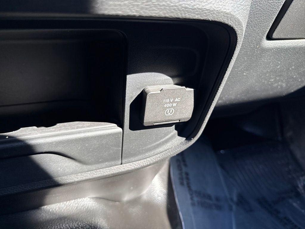 Used 2023 RAM 3500 Tradesman w/ Chrome Appearance Group image 29