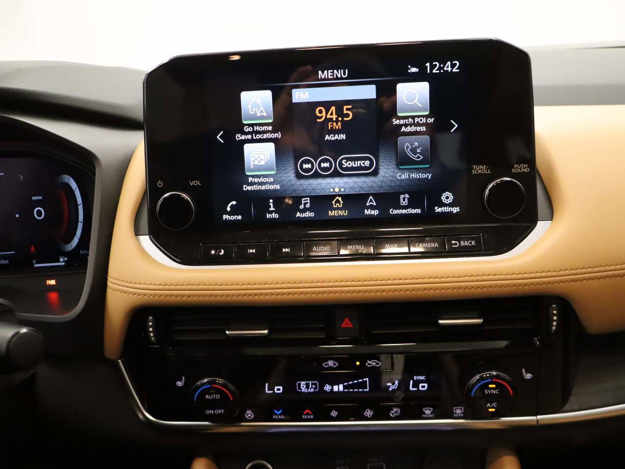 Used 2022 Nissan Rogue Platinum w/ Head-Up Display Package image 10