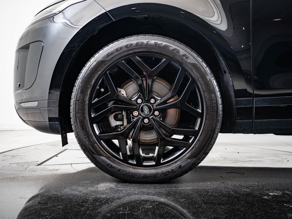 Used 2023 Land Rover Range Rover Evoque S image 13