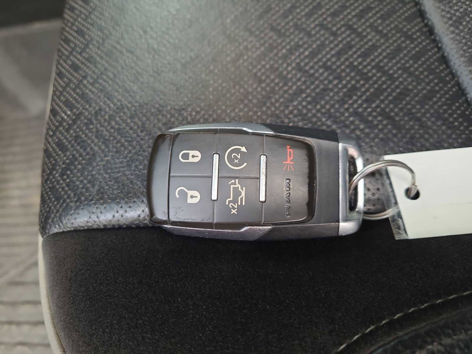 Used 2022 RAM 2500 Laramie w/ Night Edition image 28