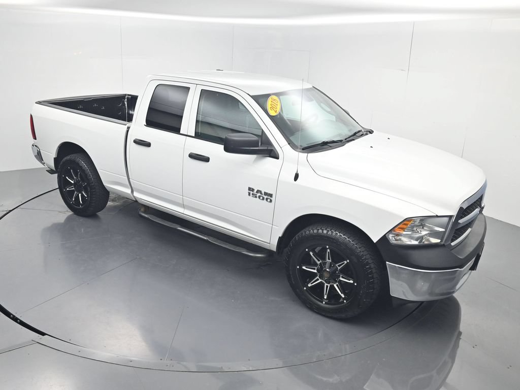 Used 2018 RAM 1500 ST w/ SXT Appearance Group AWD/4WD image 39