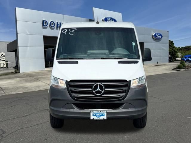 Used 2021 Mercedes-Benz Sprinter 2500 image 11