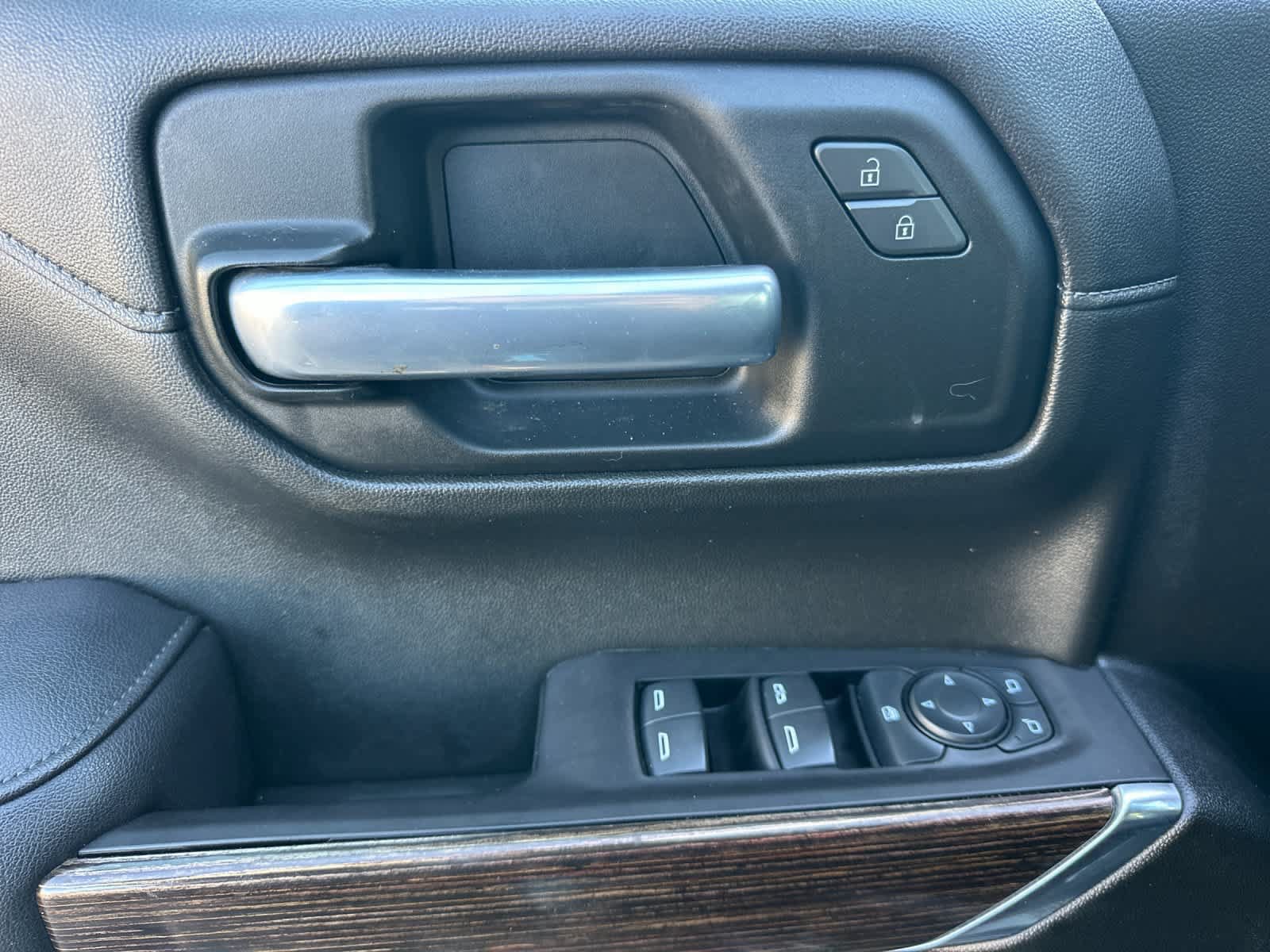 Used 2021 GMC Sierra 1500 Elevation RWD image 13