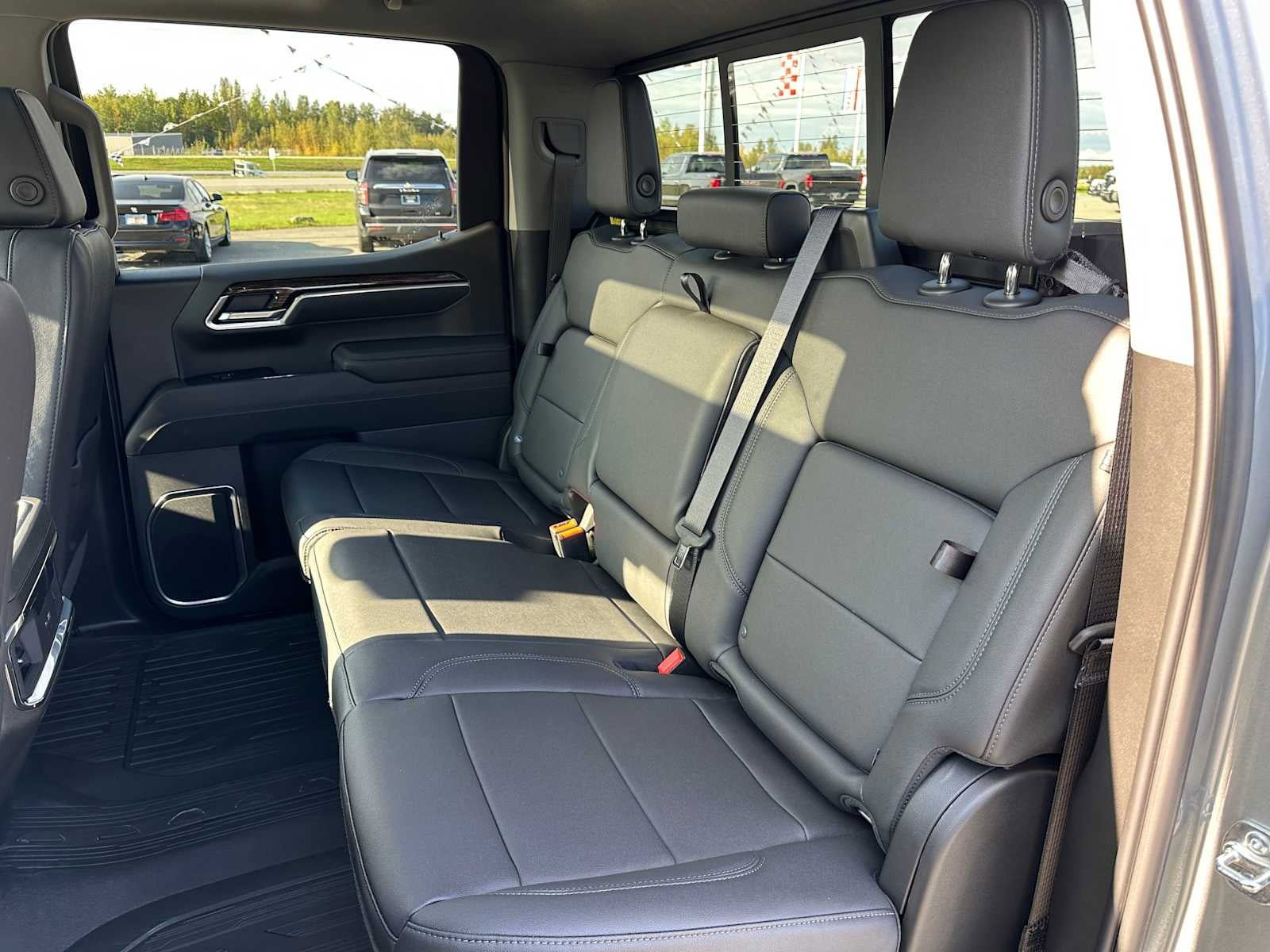 New 2026 GMC Sierra 1500 Elevation w/ Elevation Premium Package AWD/4WD image 18