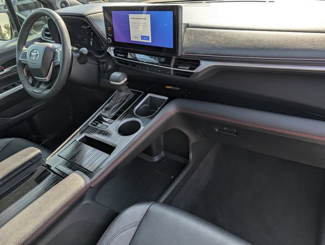 Used 2025 Toyota Sienna XSE w/ XSE Plus Package AWD/4WD image 35